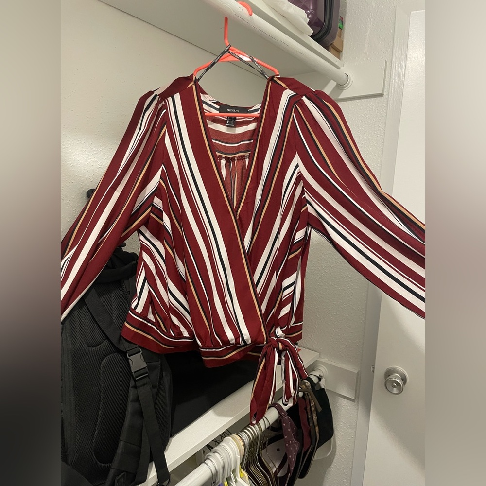 Forever 21: Crossover, multiple colored, waist tie, long sleeved blouse 1X XL